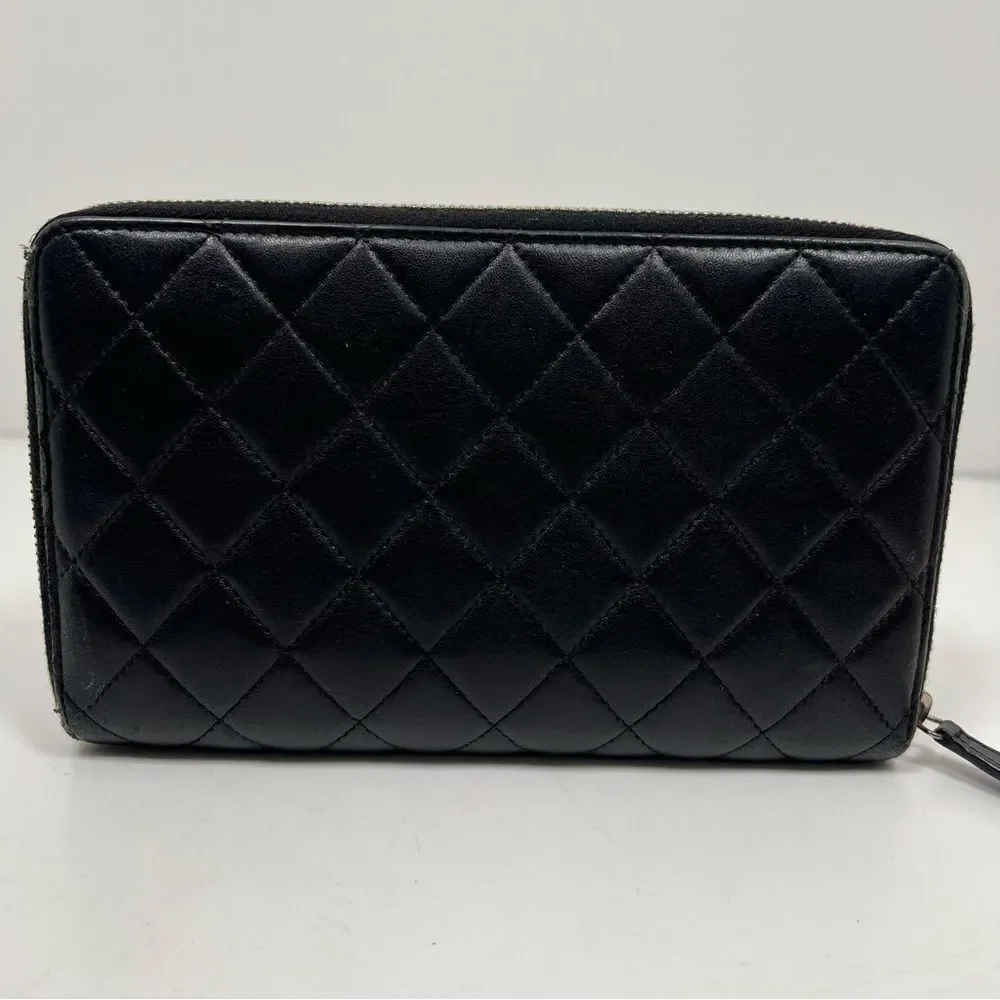 CHANEL Classic Zip Around Wallet Black Quilted lamb skin - Picture 2 of 15